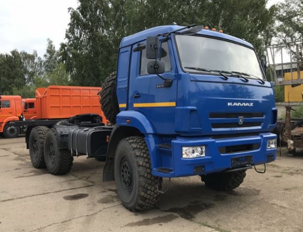 Седельный тягач КАМАЗ 43118-3031-76